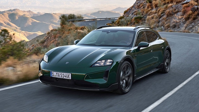 Обновлённый Porsche Taycan: больше мощности, больше запас хода, выше цены