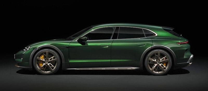 Обновлённый Porsche Taycan: больше мощности, больше запас хода, выше цены