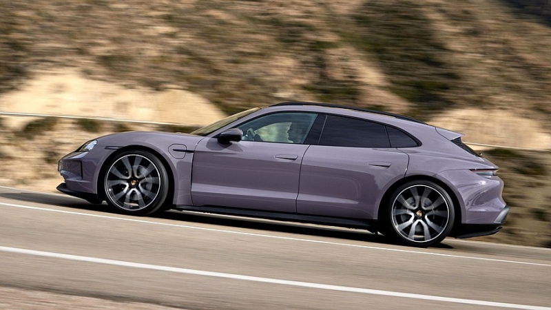 Обновлённый Porsche Taycan: больше мощности, больше запас хода, выше цены