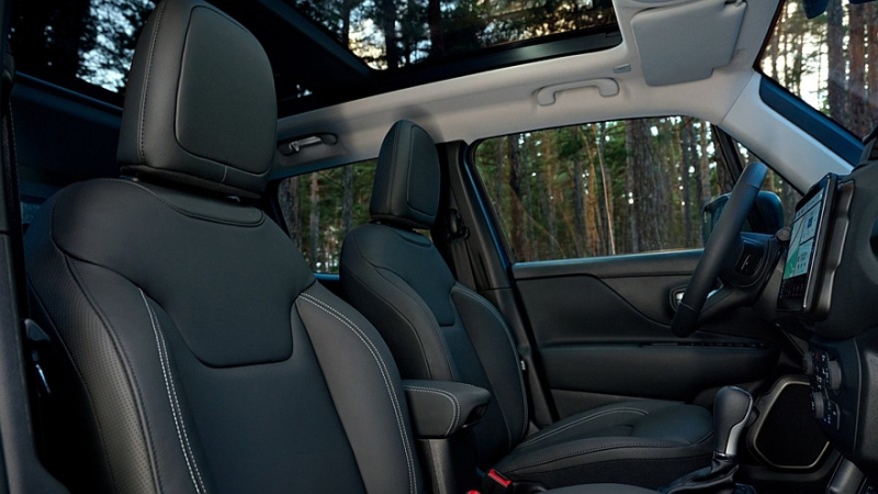 Покидающий домашний рынок Jeep Renegade обновился для Европы