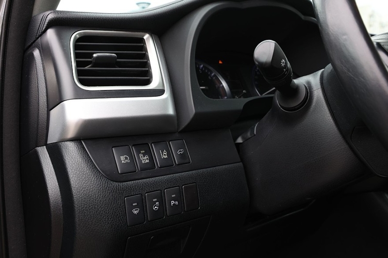 Toyota Highlander III (XU50) с пробегом: остерегайтесь утопленников и не влезайте в электрику