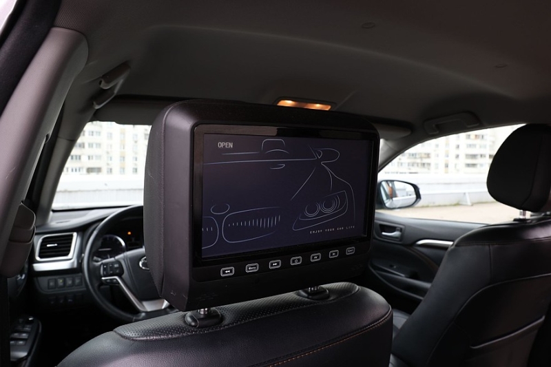 Toyota Highlander III (XU50) с пробегом: остерегайтесь утопленников и не влезайте в электрику