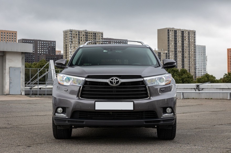 Toyota Highlander III (XU50) с пробегом: остерегайтесь утопленников и не влезайте в электрику