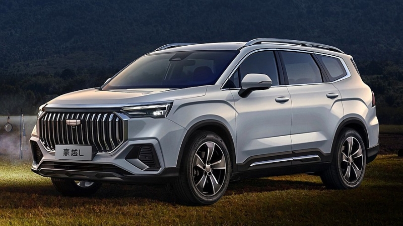 В Россию официально везут семейный 7-местный кроссовер Geely Okavango