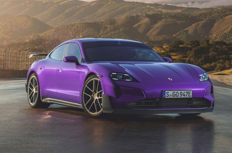 1108 сил и 2,2 секунды до «сотни»: представлен экстремальный Porsche Taycan Turbo GT