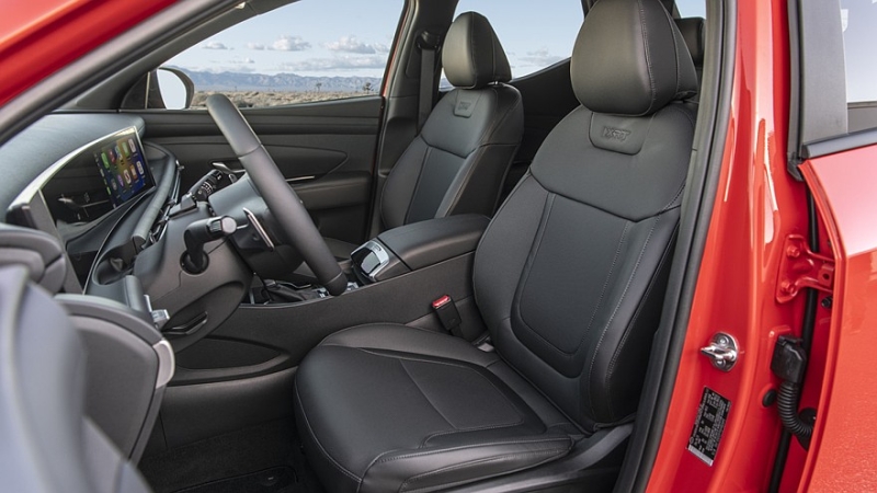 Hyundai обновил Santa Cruz: другие радиаторная решётка и оптика, новый дисплей в салоне