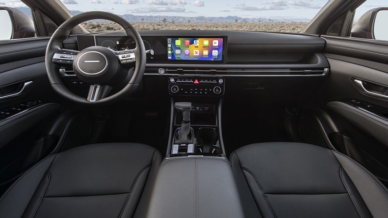 Hyundai обновил Santa Cruz: другие радиаторная решётка и оптика, новый дисплей в салоне