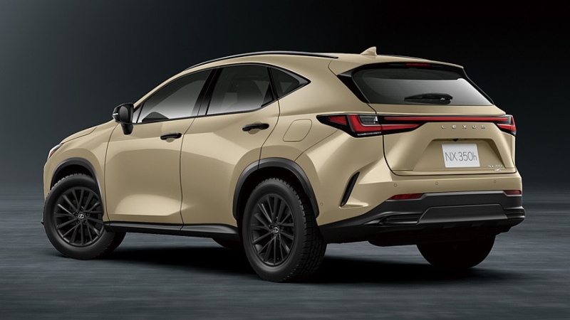 Lexus NX получил обновки: пересмотренное шасси и спецверсия Overtrail