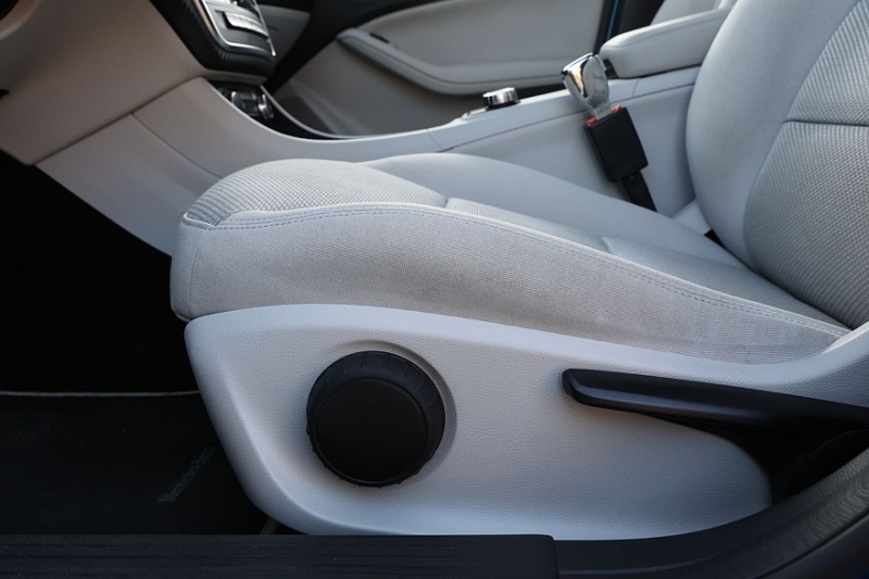 Mercedes-Benz GLA I (X156) с пробегом: дырявые жгуты проводки в крепком кузове