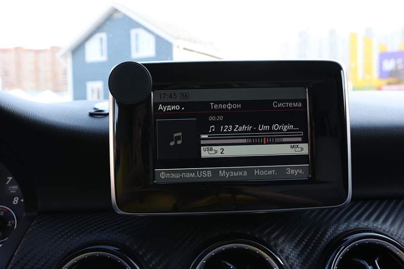 Mercedes-Benz GLA I (X156) с пробегом: дырявые жгуты проводки в крепком кузове