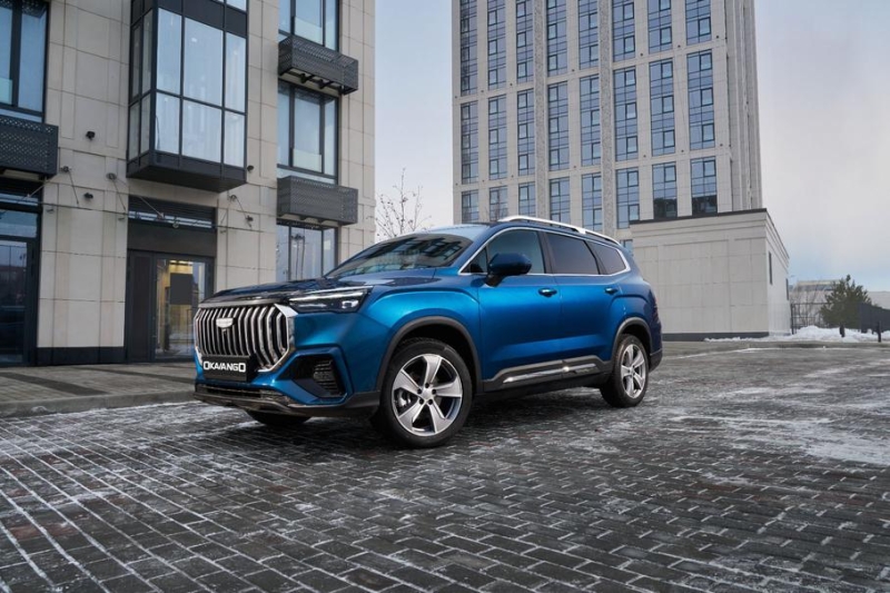 В России стартовали продажи семиместного Geely Okavango