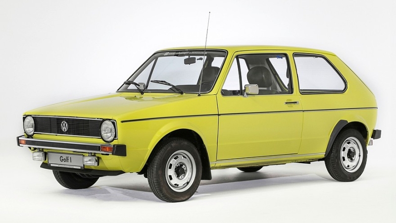 Volkswagen Golf отмечает 50-летие с момента запуска в производство