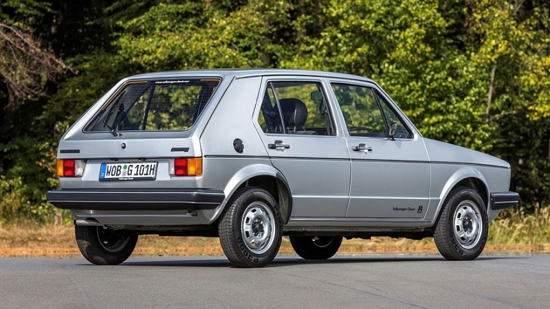 Volkswagen Golf отмечает 50-летие с момента запуска в производство