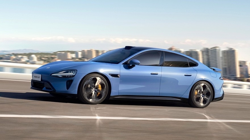 Xiaomi SU7: китайский конкурент Porsche Taycan полностью рассекречен, начались продажи