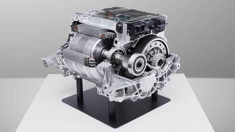 Xiaomi SU7: китайский конкурент Porsche Taycan полностью рассекречен, начались продажи