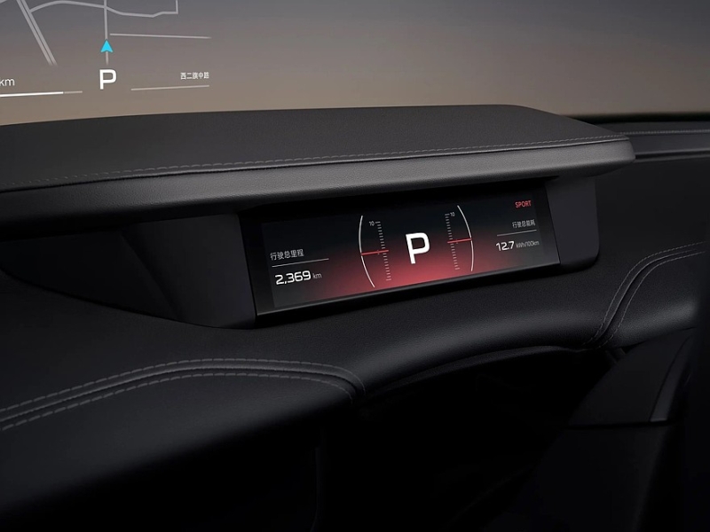 Xiaomi SU7: китайский конкурент Porsche Taycan полностью рассекречен, начались продажи