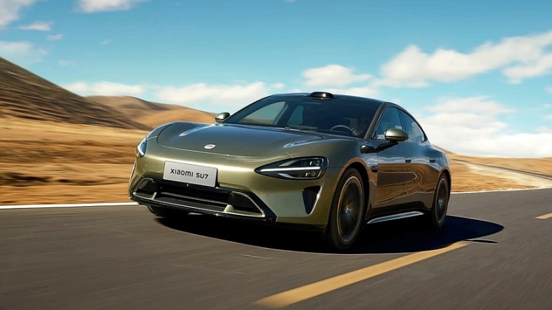 Xiaomi SU7: китайский конкурент Porsche Taycan полностью рассекречен, начались продажи