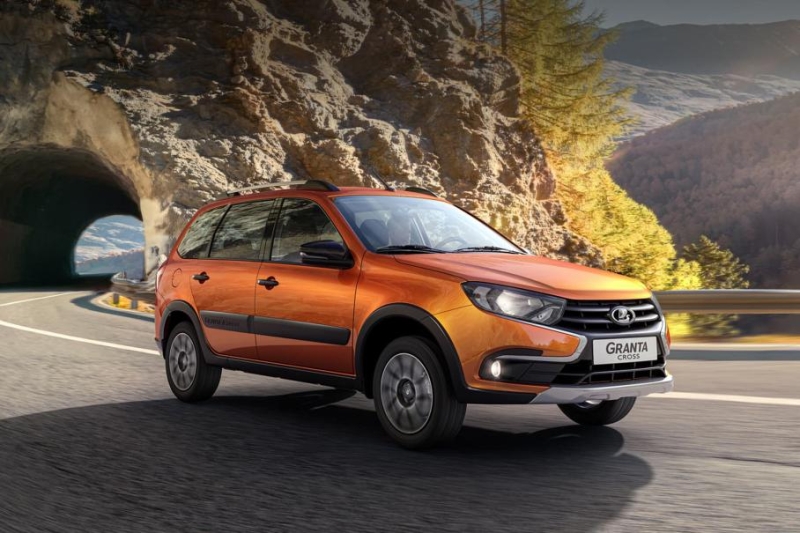 АвтоВАЗ возобновил сборку универсалов Lada Granta Cross