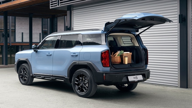 Брутальный кроссовер Haval H3 выходит на российский рынок, цены известны