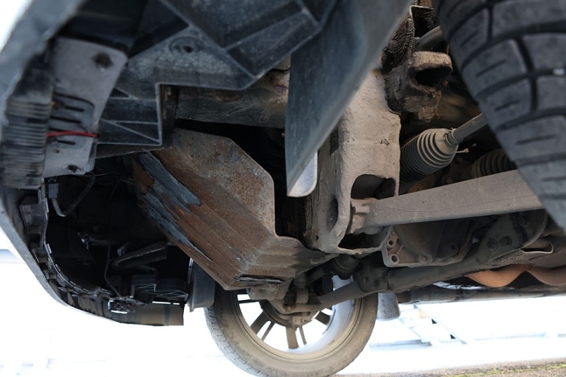 Chevrolet Tahoe III (GMT920) с пробегом: сложнейшие передние крылья и нежный номер рамы