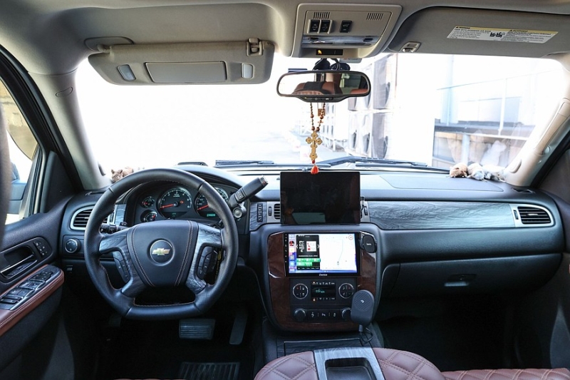 Chevrolet Tahoe III (GMT920) с пробегом: сложнейшие передние крылья и нежный номер рамы