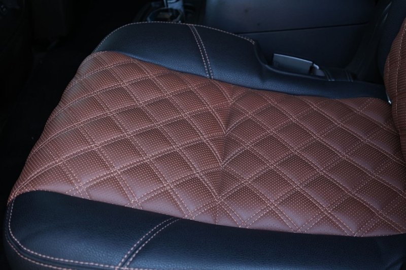 Chevrolet Tahoe III (GMT920) с пробегом: сложнейшие передние крылья и нежный номер рамы