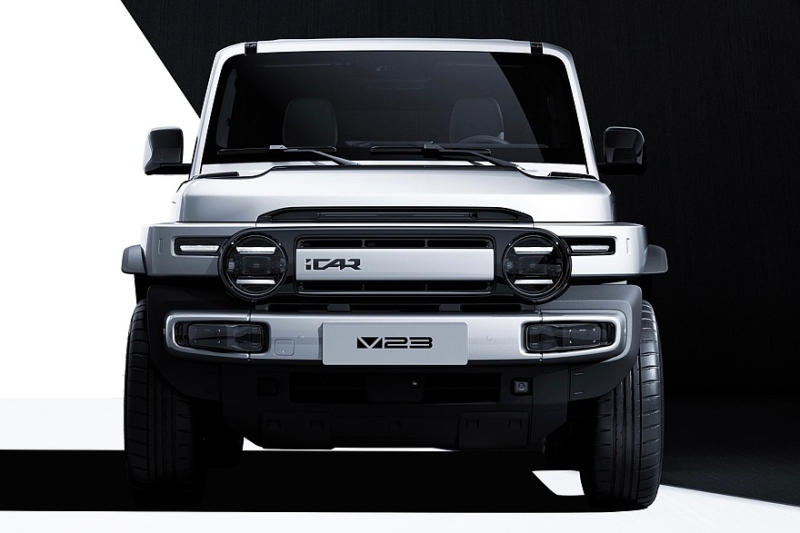 Кроссовер iCar V23 от Chery представлен вместе с родственным кроссвэном iCar X25