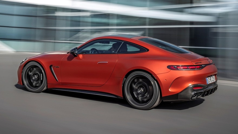 Mercedes-AMG GT 63 S E Performance: тяжёлое и сложное топовое гибридное купе