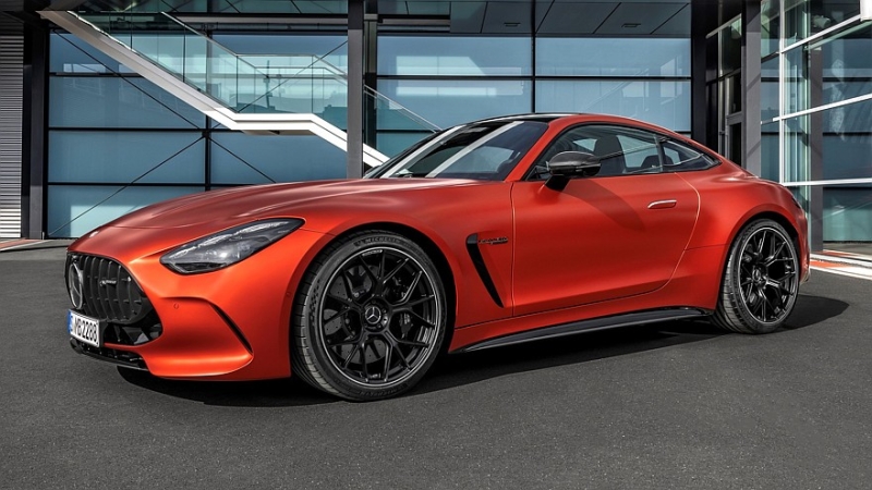 Mercedes-AMG GT 63 S E Performance: тяжёлое и сложное топовое гибридное купе