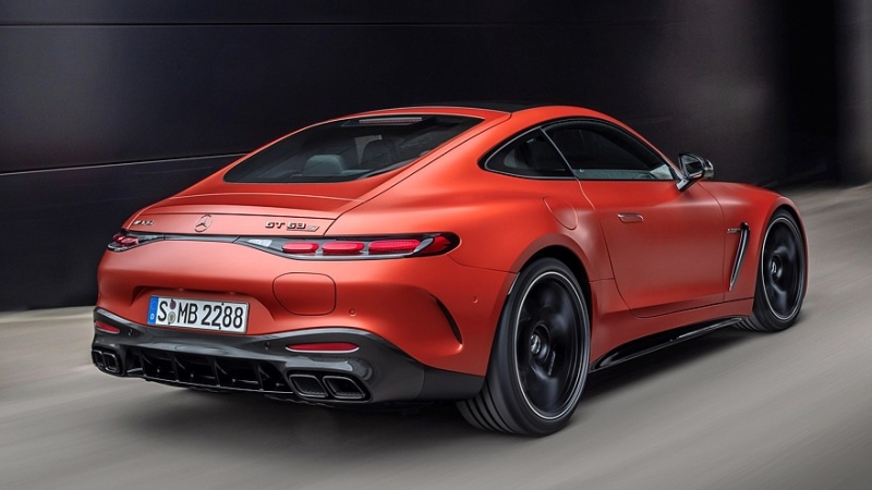 Mercedes-AMG GT 63 S E Performance: тяжёлое и сложное топовое гибридное купе