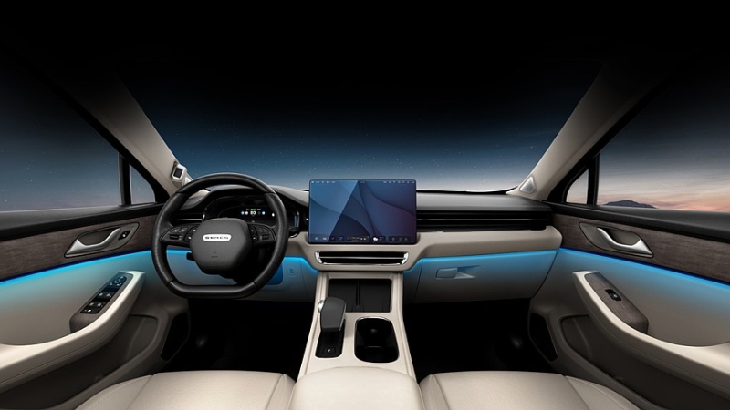 На российский рынок выходит марка Seres: первенцами стали кроссоверы М5 и M7