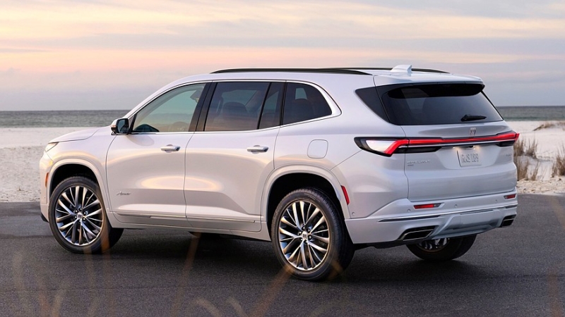 Новый Buick Enclave для США: мускулистый дизайн, старая платформа и только 4 цилиндра