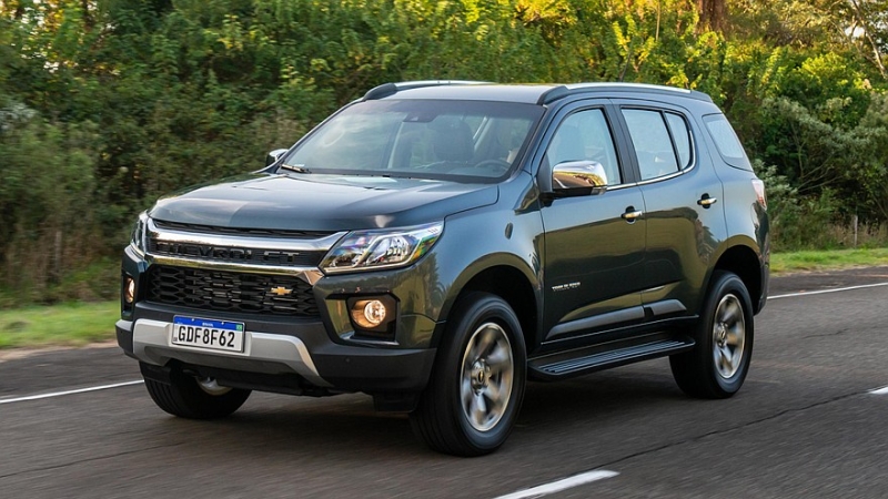 Обновлённый внедорожник Chevrolet Trailblazer показался на видео