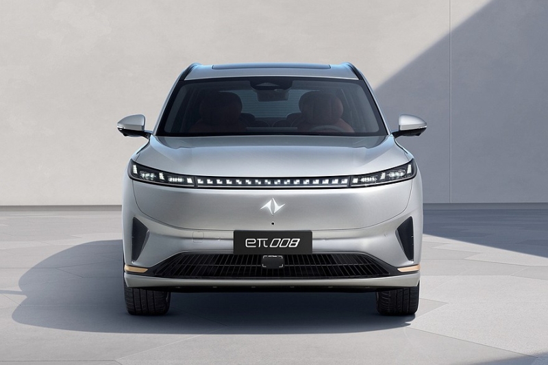 Представлен большой кроссовер eπ 008 от Dongfeng, ждём в России