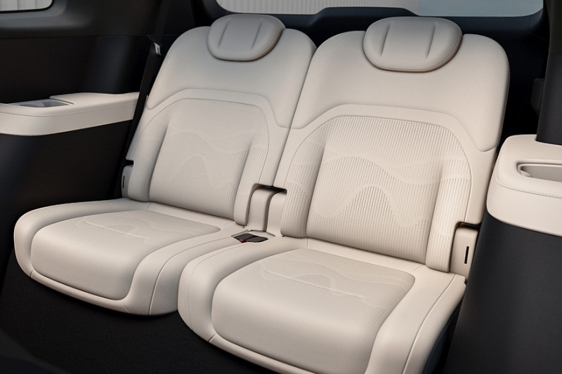 Представлен большой кроссовер eπ 008 от Dongfeng, ждём в России