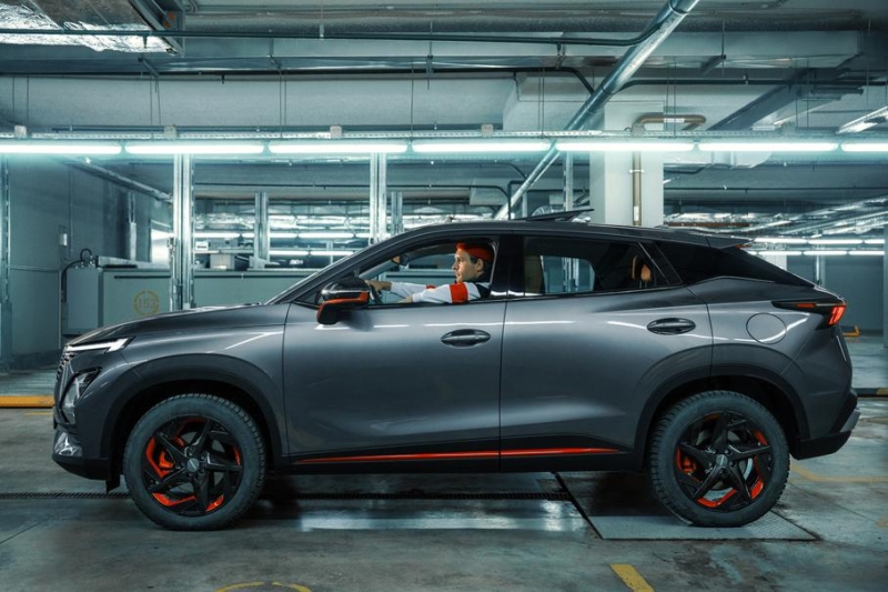 Рассекречена цена самой доступной версии Omoda C5