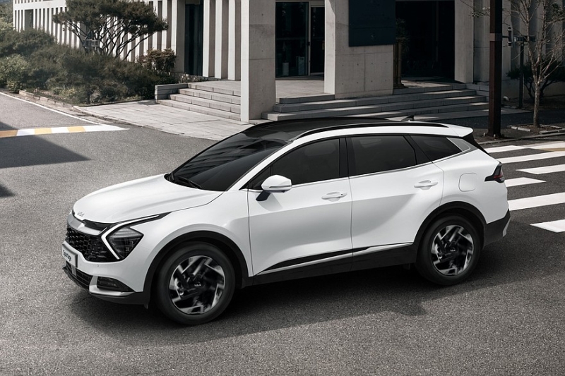 Рестайлинговый кроссовер Kia Sportage снова попался шпионам