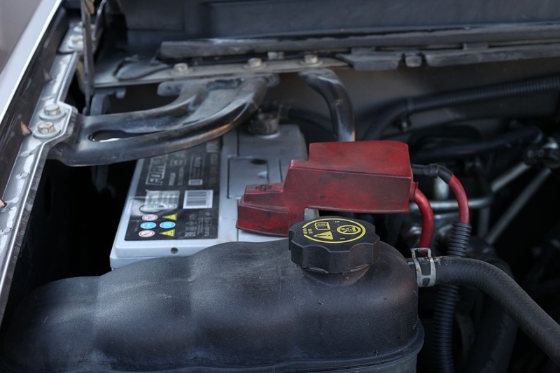 Chevrolet Tahoe III (GMT920) с пробегом: рычаги по сто тысяч, болты от КАМАЗа и крепкие V8