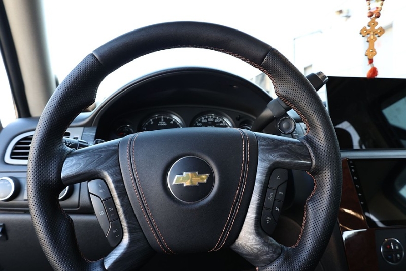 Chevrolet Tahoe III (GMT920) с пробегом: рычаги по сто тысяч, болты от КАМАЗа и крепкие V8