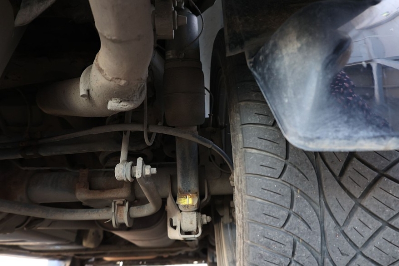 Chevrolet Tahoe III (GMT920) с пробегом: рычаги по сто тысяч, болты от КАМАЗа и крепкие V8