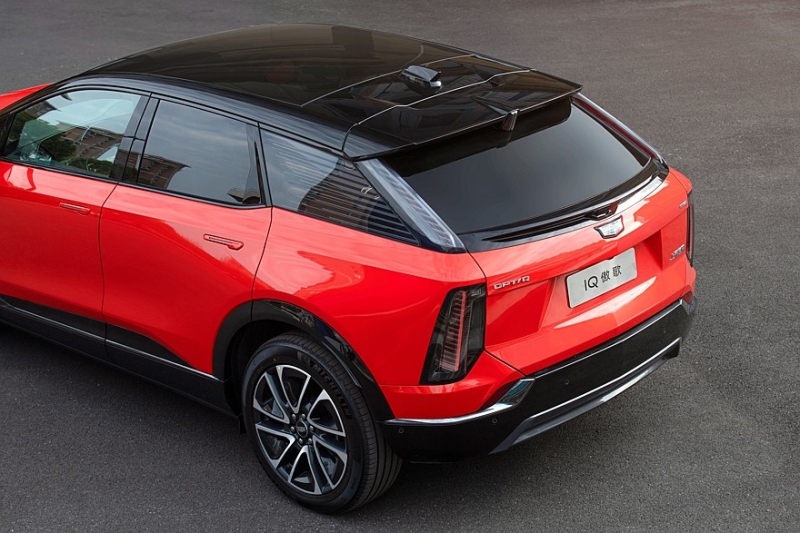 Электрический кроссовер Cadillac Optiq выходит на рынок: дешевле иных «китайцев»!