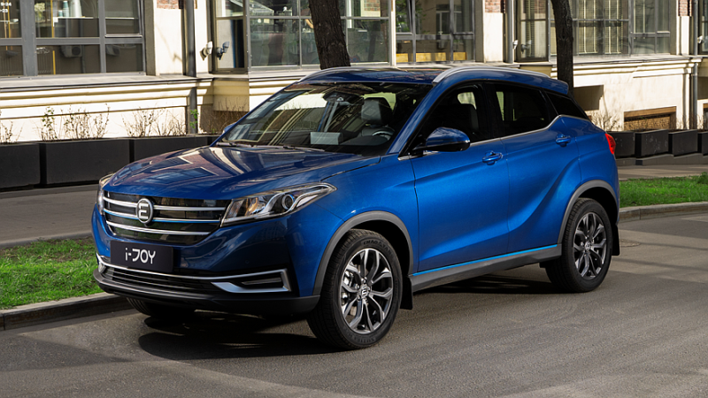 Кроссовер Evolute i-Joy получит тяговую батарею российского производства