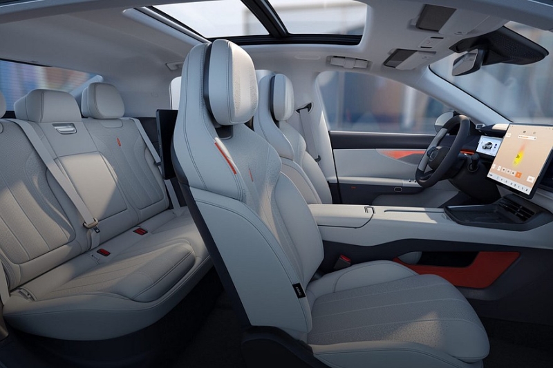 Мощный седан Lynk & Co 07 от Geely и Volvo: продажи начались