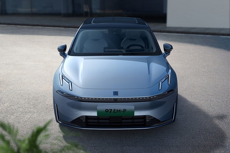 Мощный седан Lynk & Co 07 от Geely и Volvo: продажи начались