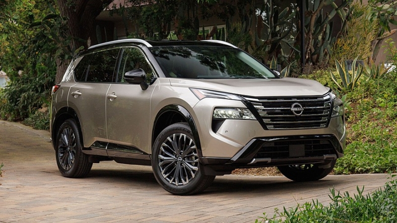 Nissan собирается отложить производство «зелёных» седанов в США, заменив их кроссоверами