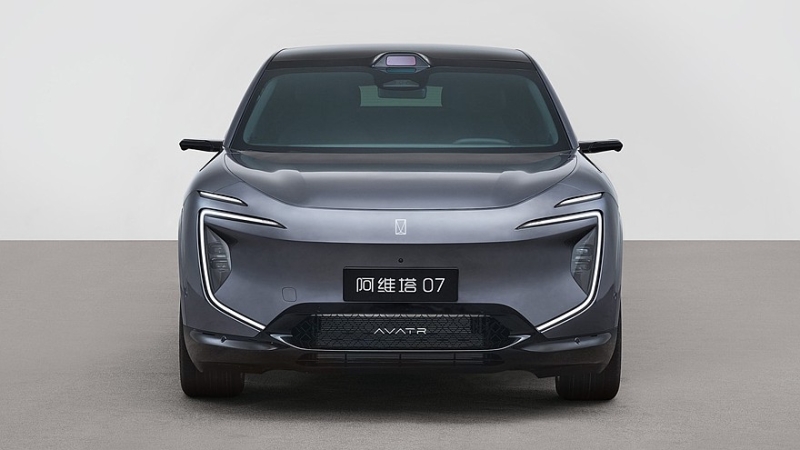 Новый кроссовер марки Avatr от Changan сбросил камуфляж