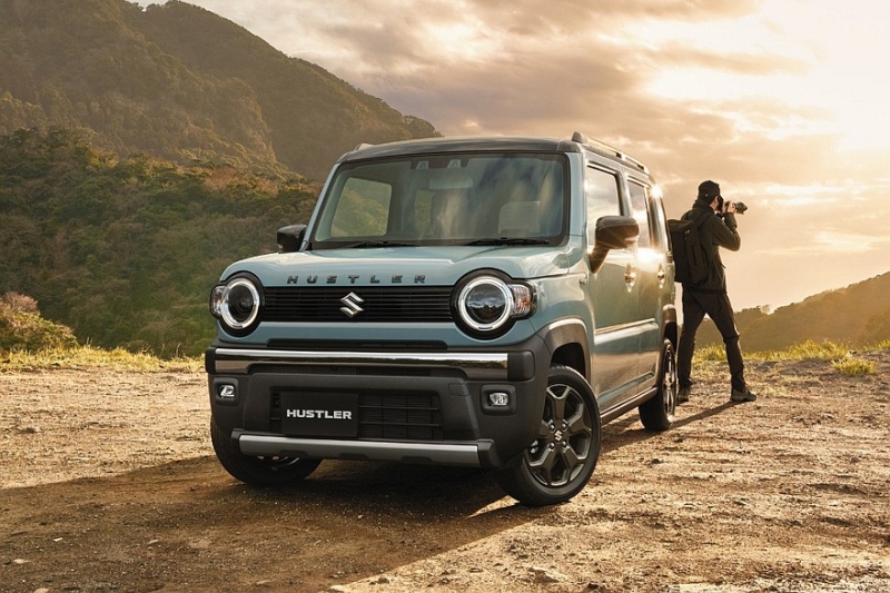 Новый модельный год принёс кроссоверу Suzuki Hustler «внедорожную» версию Tough Wild