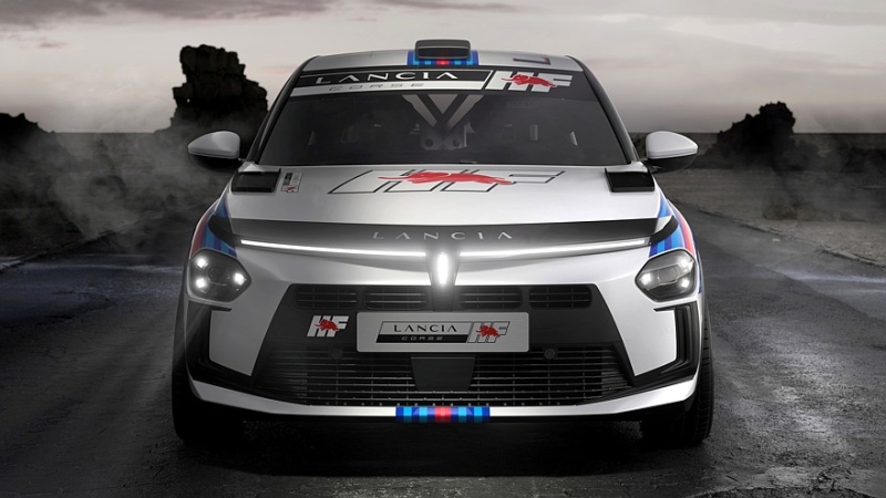 Первые фотографии дорожного хот-хэтча Lancia Ypsilon HF и раллийного Ypsilon Rally 4 HF