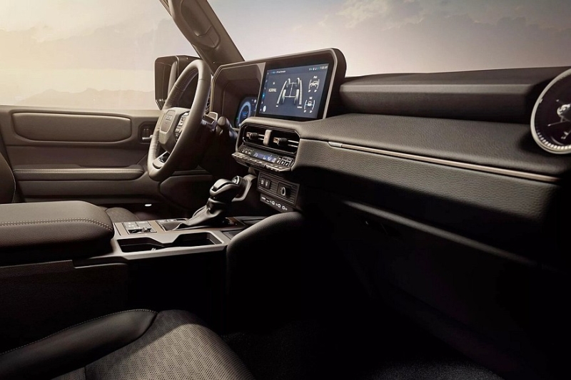 Toyota Land Cruiser Prado нового поколения выходит на рынок Казахстана: объявлены цены