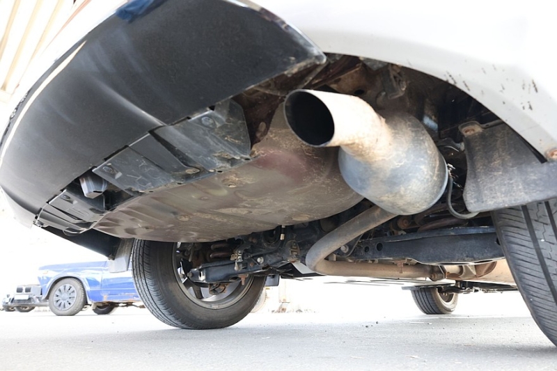 Toyota RAV4 IV (XA40) с пробегом: идеальный ржавеющий кузов, потные фары и тысяча мелочей